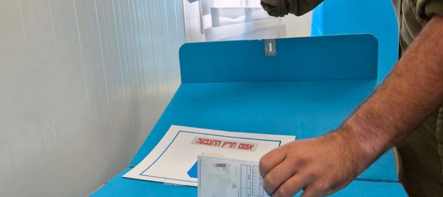Israele al voto, un Paese diviso a metà che sceglie tra due destre