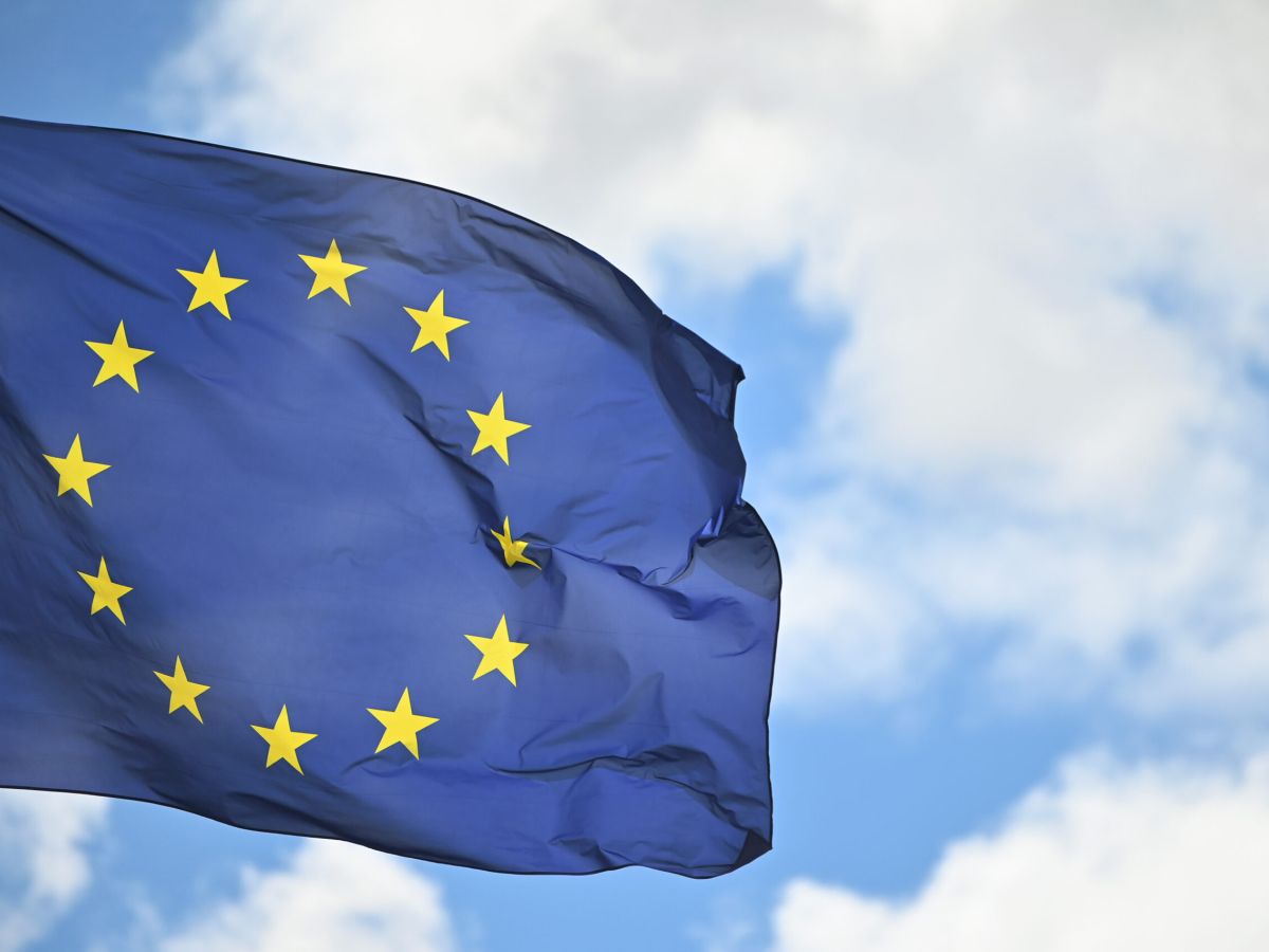 Eurobarometro, cittadini chiedono potenziamento su difesa, energia ed economia