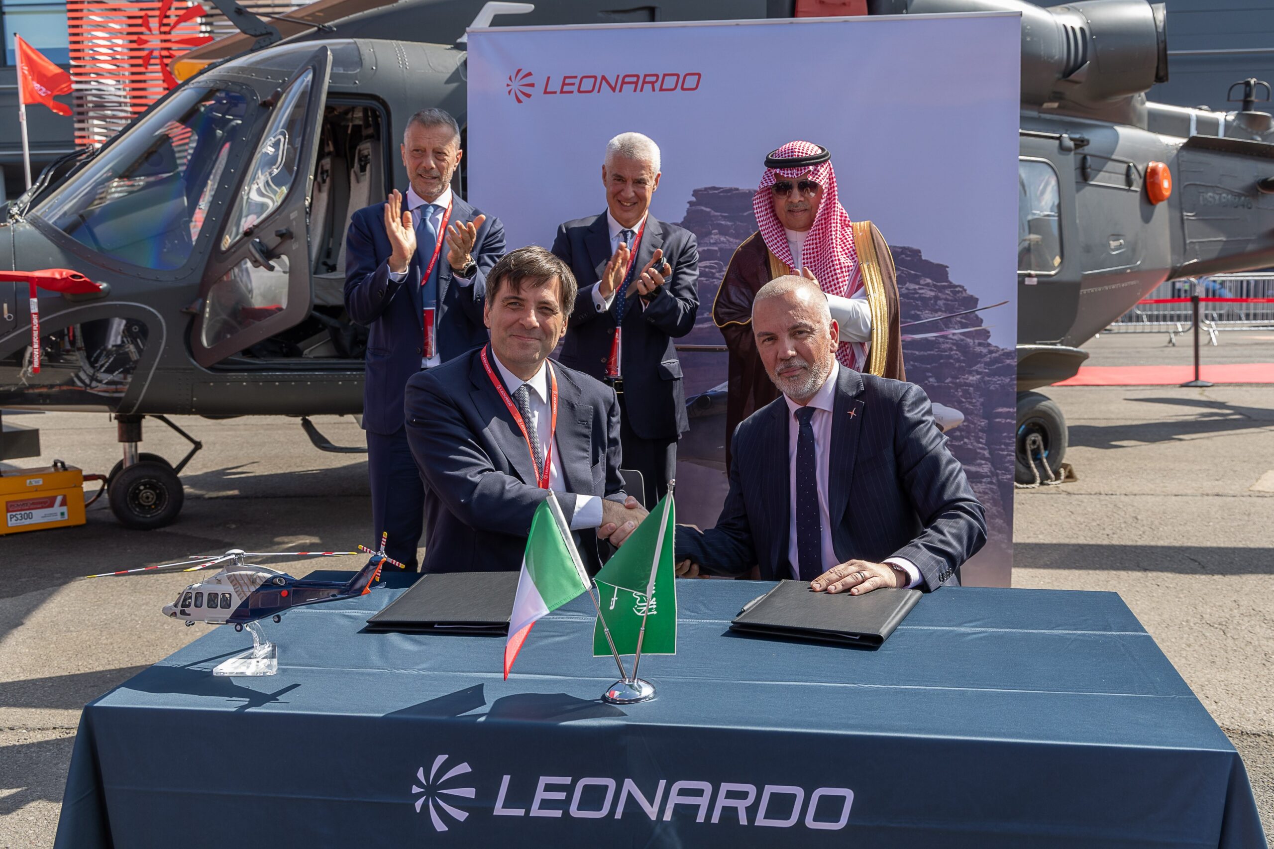 The Helicopter Company espande la partnership con Leonardo con un ordine aggiuntivo di 11 elicotteri AW139