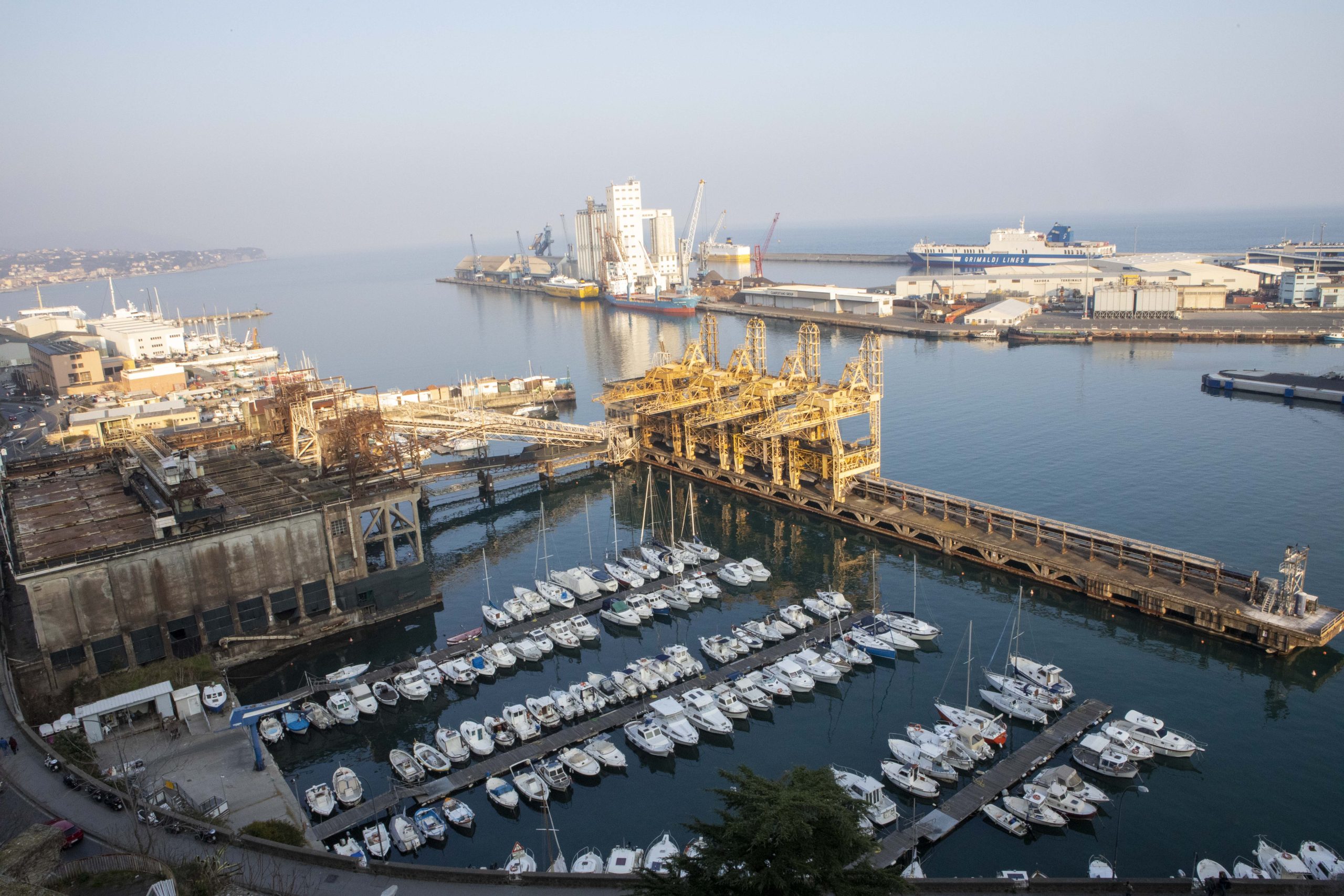 Ferrovie: a FS Logistix servizio manovra in porti Savona e Vado Ligure