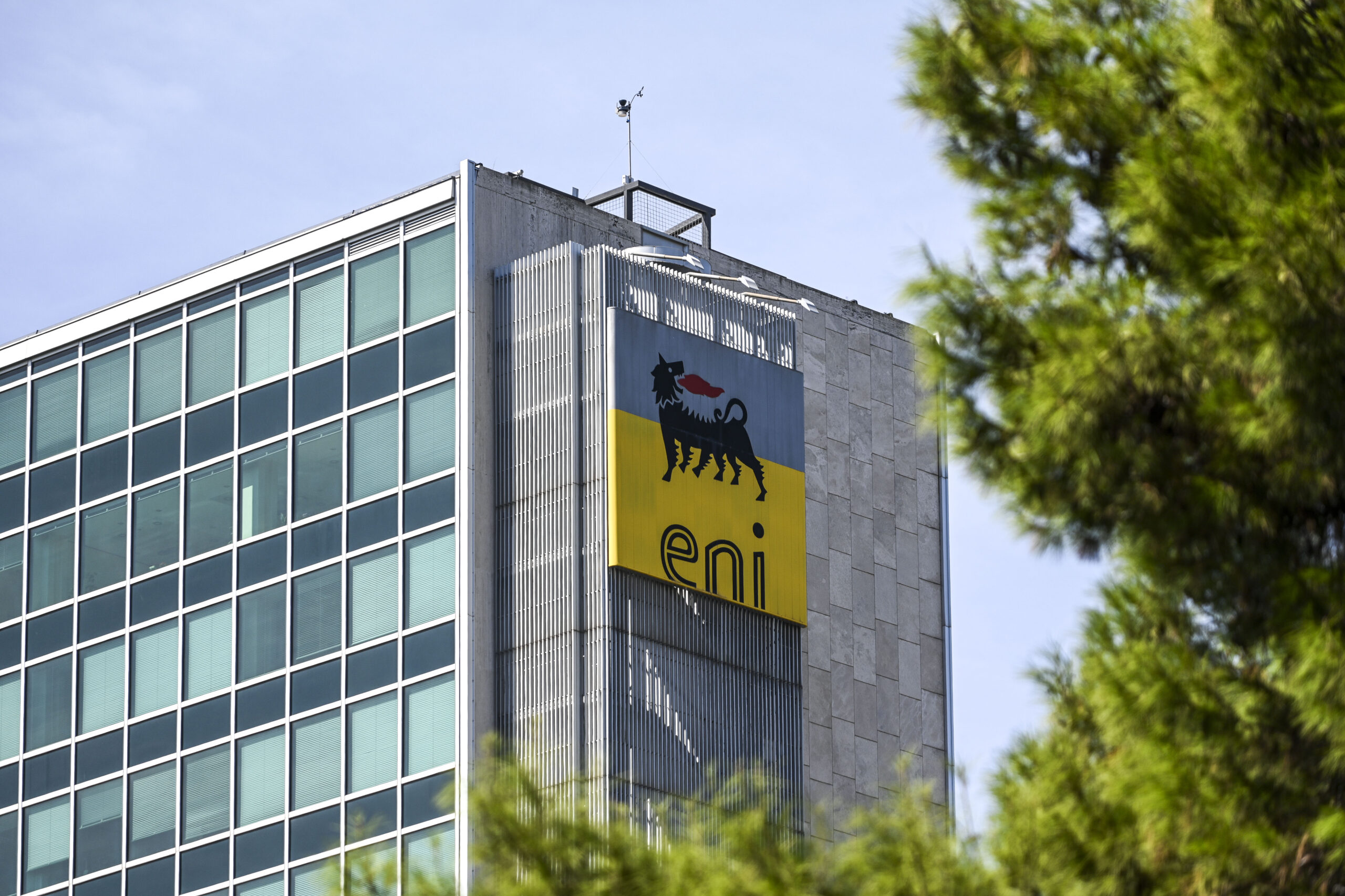 ENI si rafforza in Venezuela, firmato il contratto con PDVSA