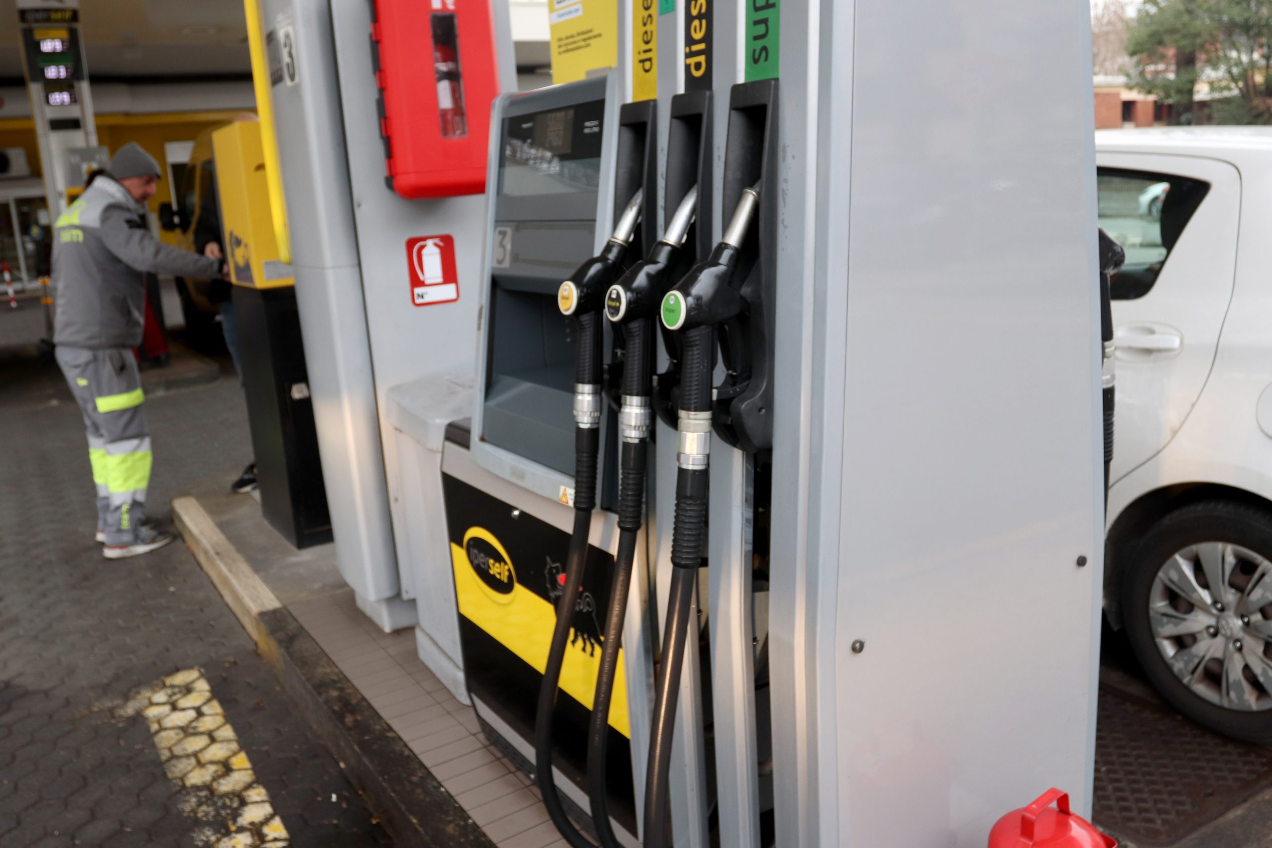 MIMIT: il gasolio self torna a 2,100 euro al litro