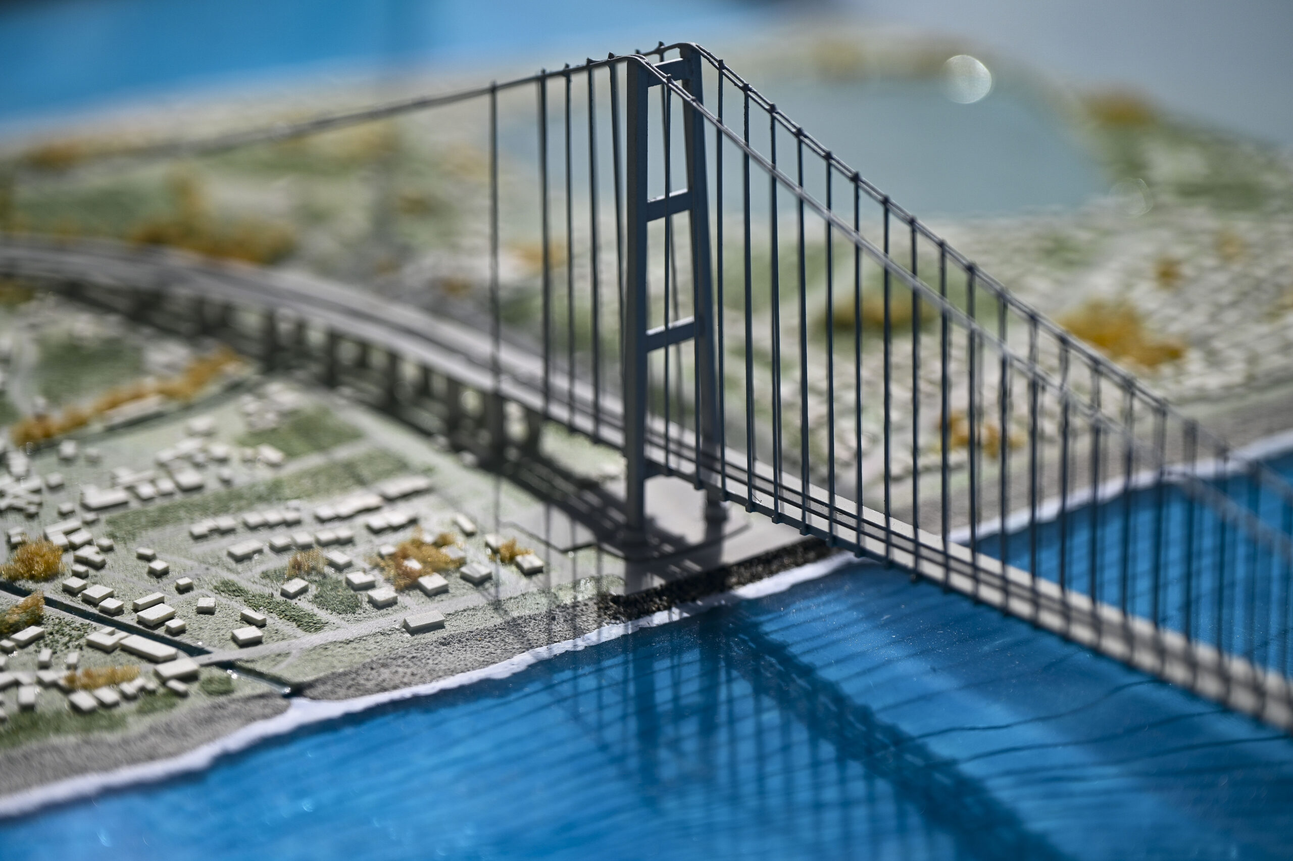 Ponte sullo stretto di Messina, Gran Sasso, spiagge e Olimpiadi: il decreto che tenta di ridisegnare le infrastrutture italiane