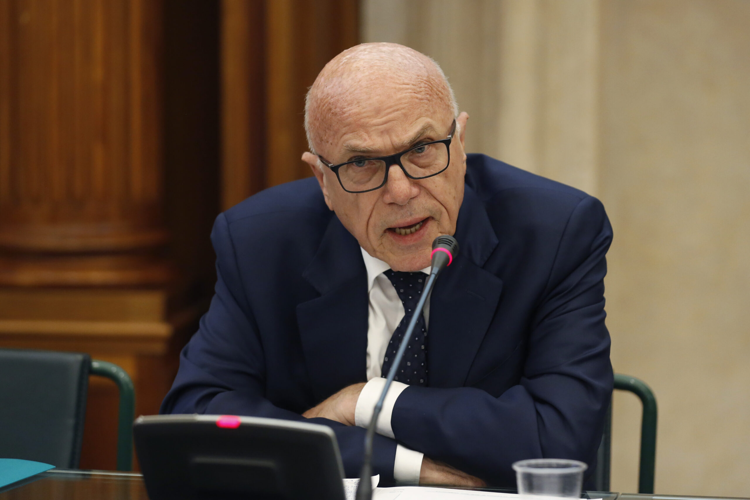 Il treno merci italiano schiacciato dai cantieri e dalla crisi industriale