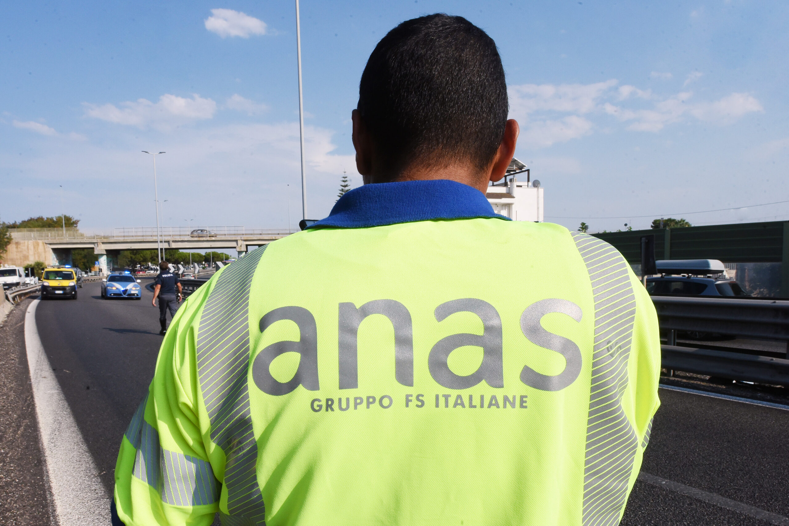 Puglia, ANAS: “Chiusure notturne e restringimenti di carreggiata per lavori sulla SS16 a Bari”