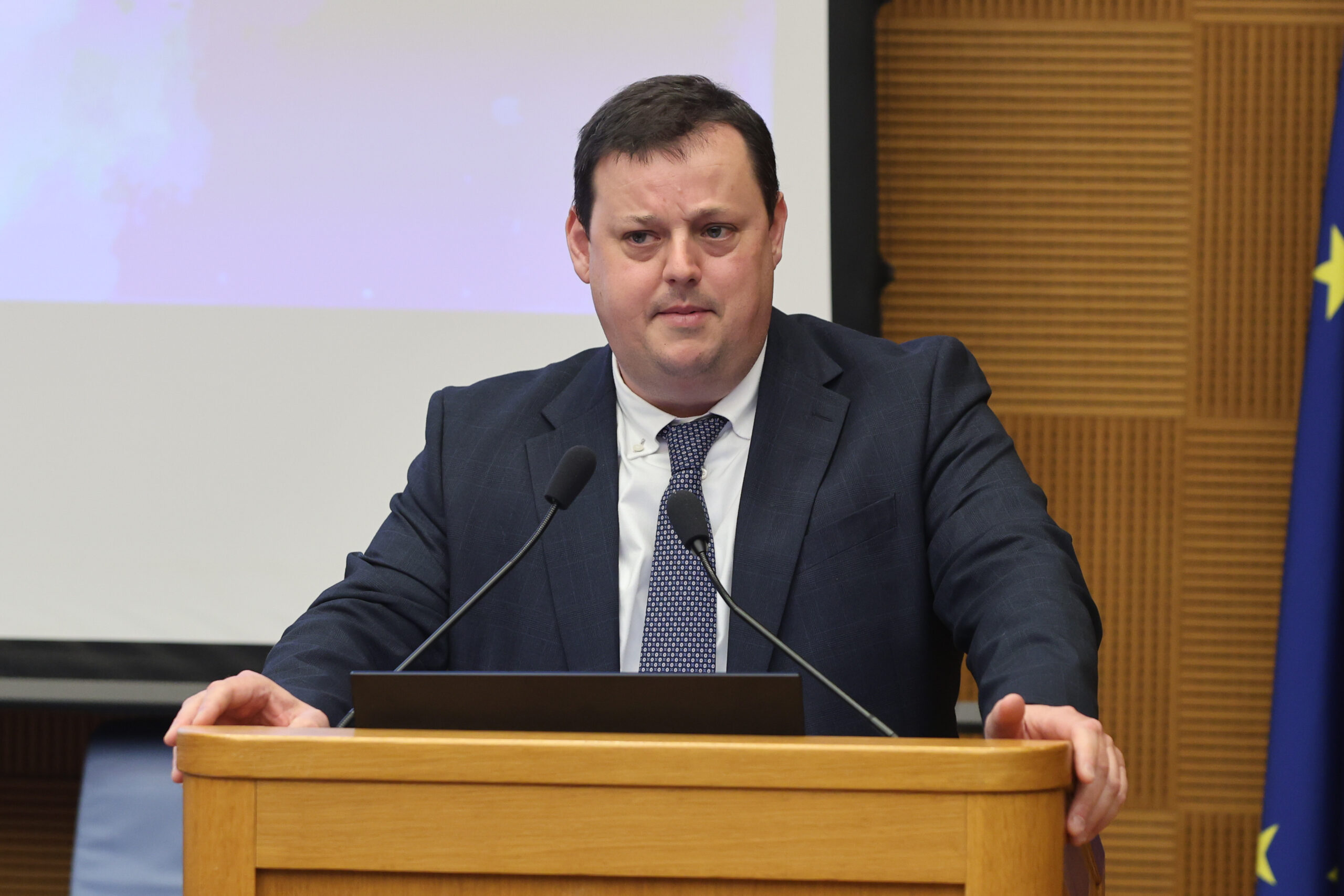 Vincenzi (ANBI): “Preoccupa calo grandi laghi del Nord, Como e Maggiore. Scesi del 59%”