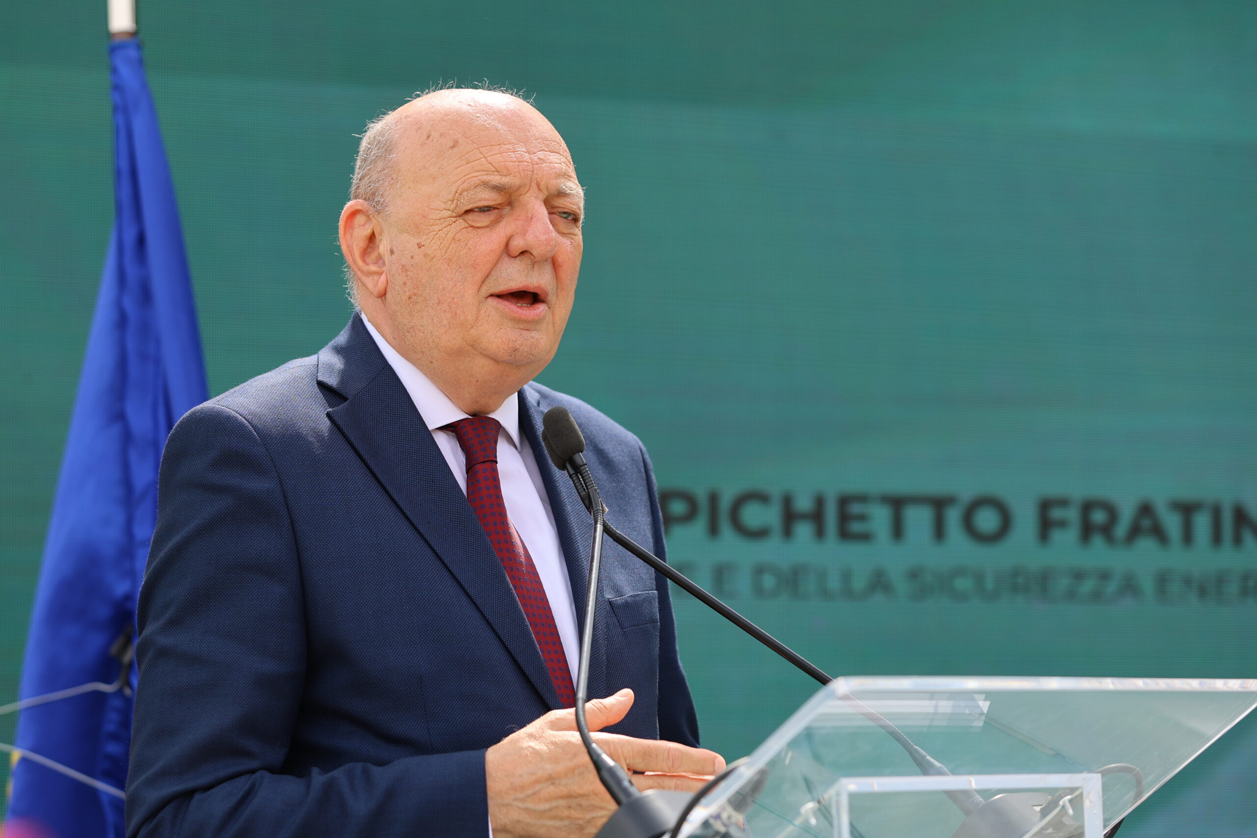 Pichetto Fratin: “Cambiamento climatico e tecnologico a velocità pazzesca, Data Center tra le priorità”