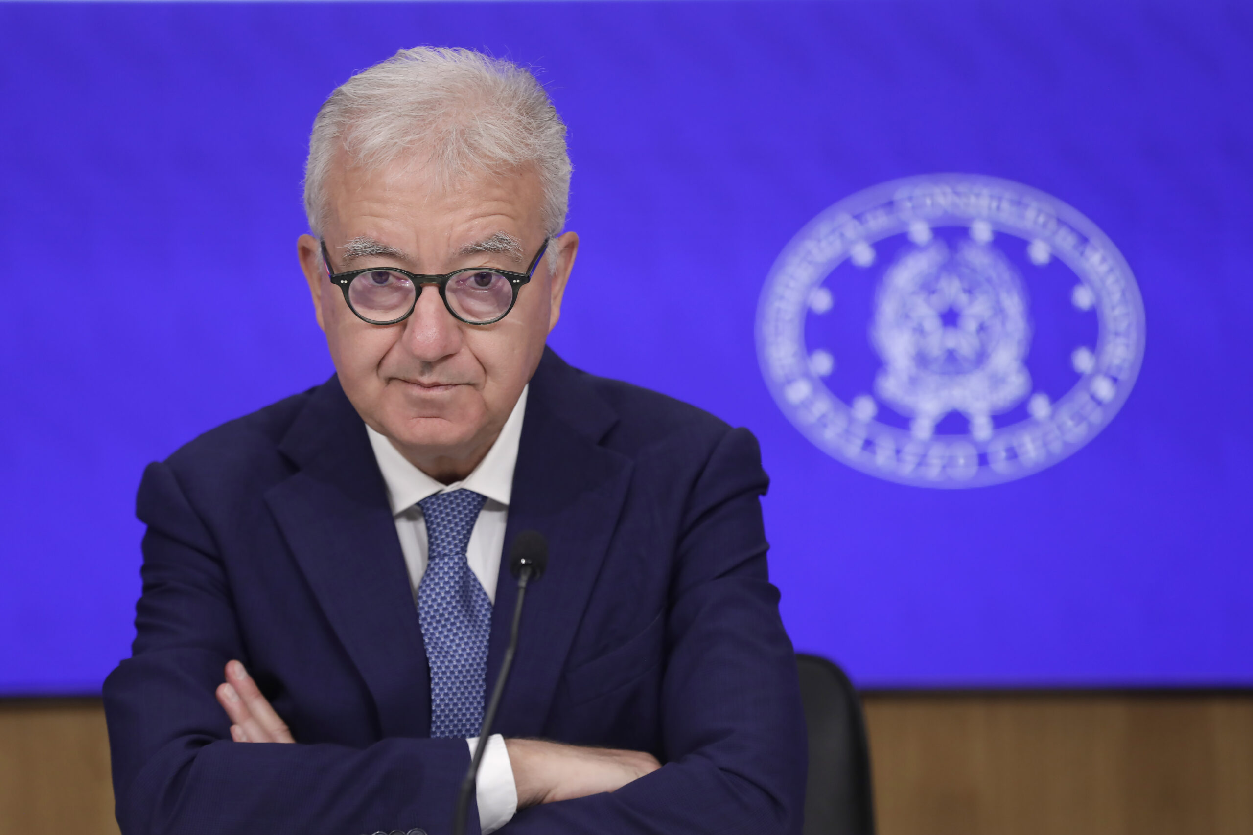 Intelligence, Mantovano: “Bisogna essere concreti”