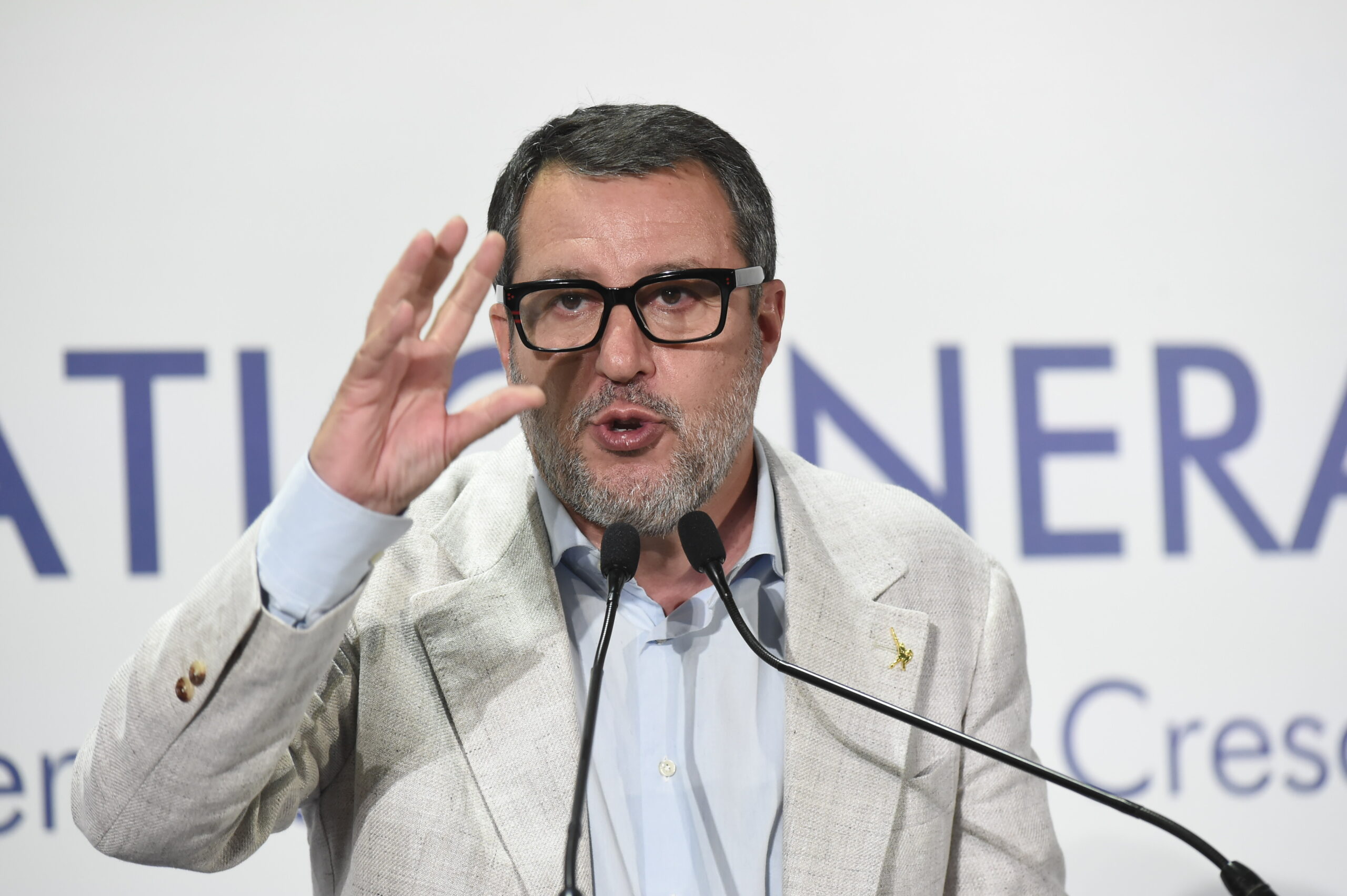 Salvini: “264 miliardi di investimenti come Mit”