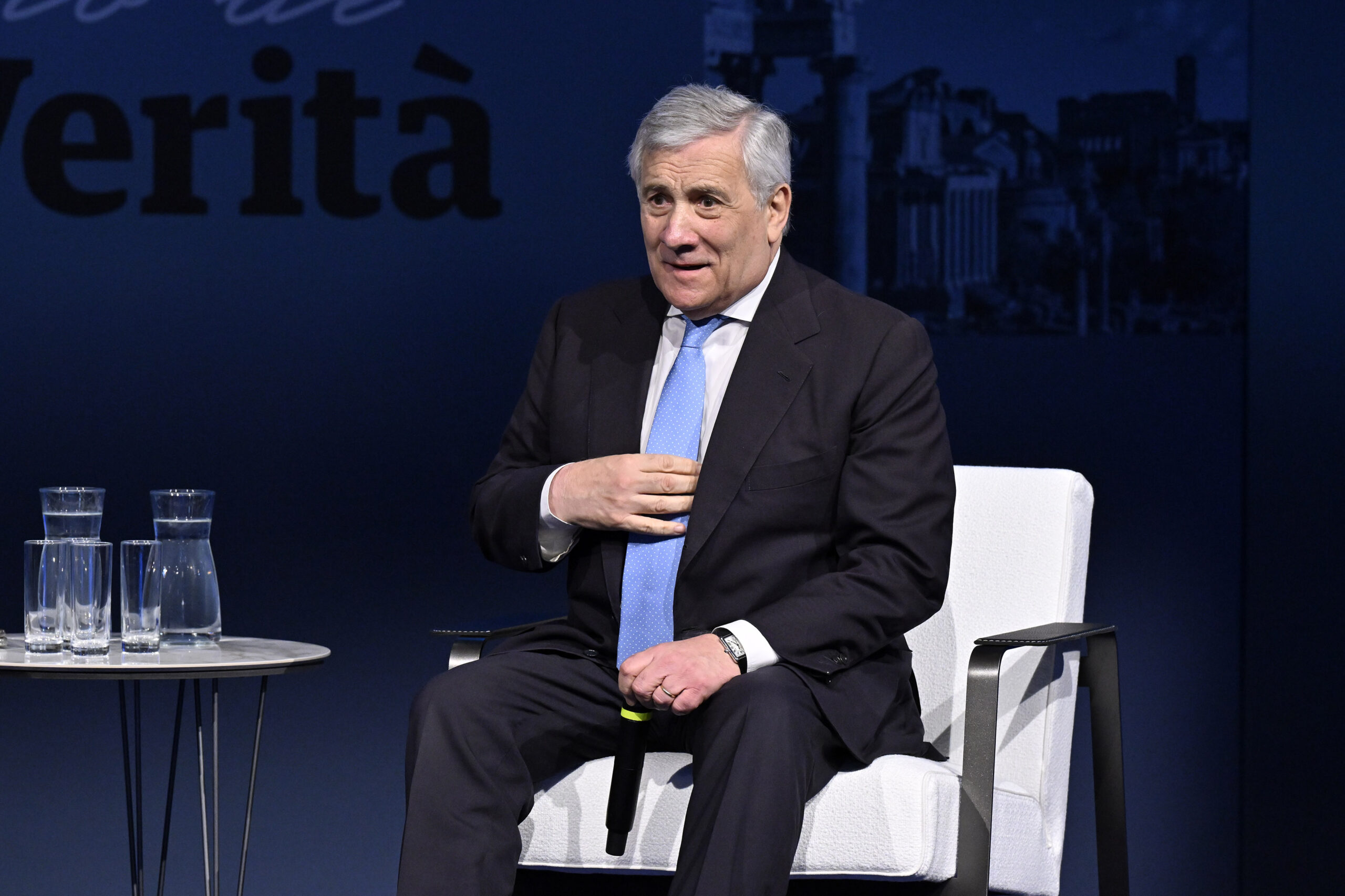 Spazio, Tajani: “Settore industriale fondamentale per futuro e non inquinante”