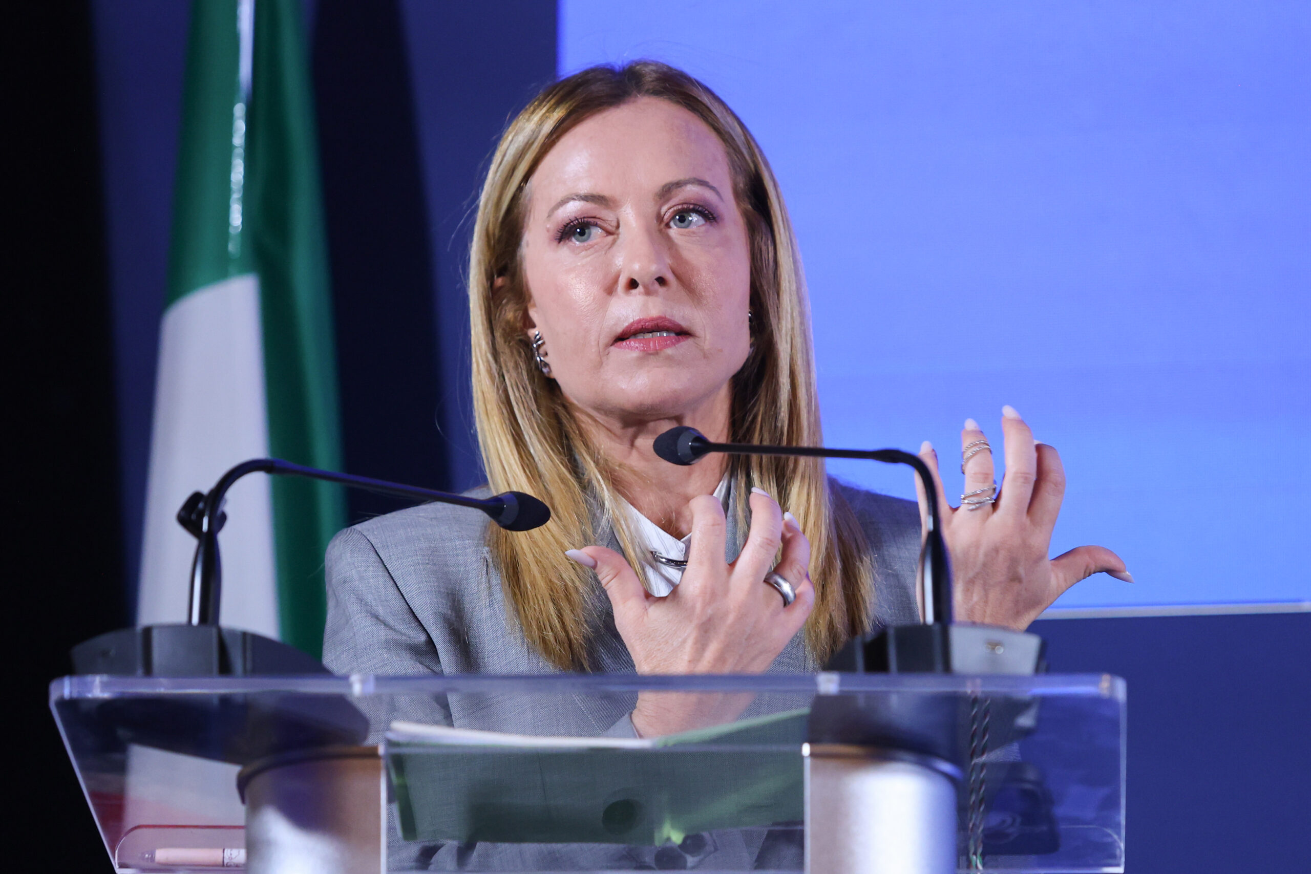 Venezuela, Meloni: “Diploma con medaglia di ‘Héroe de Venezuela’ rende onore ai nostri soccorritori”