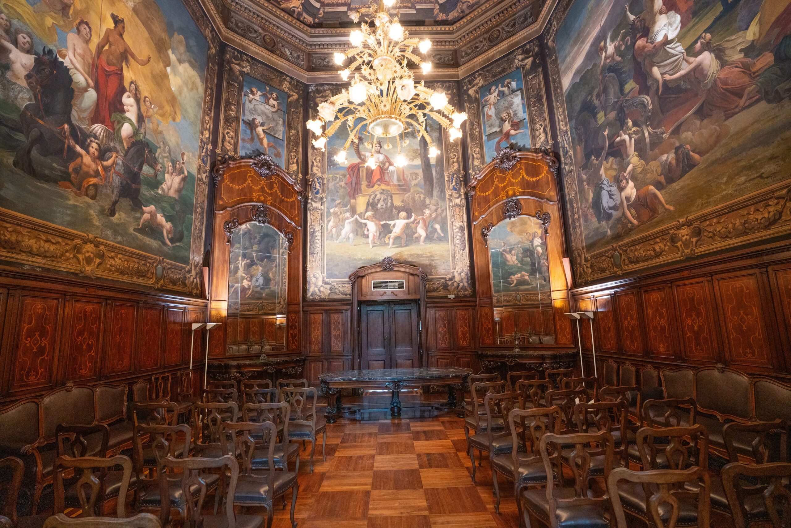 Fondazione FS, al via aperture straordinarie delle sale storiche delle stazioni italiane