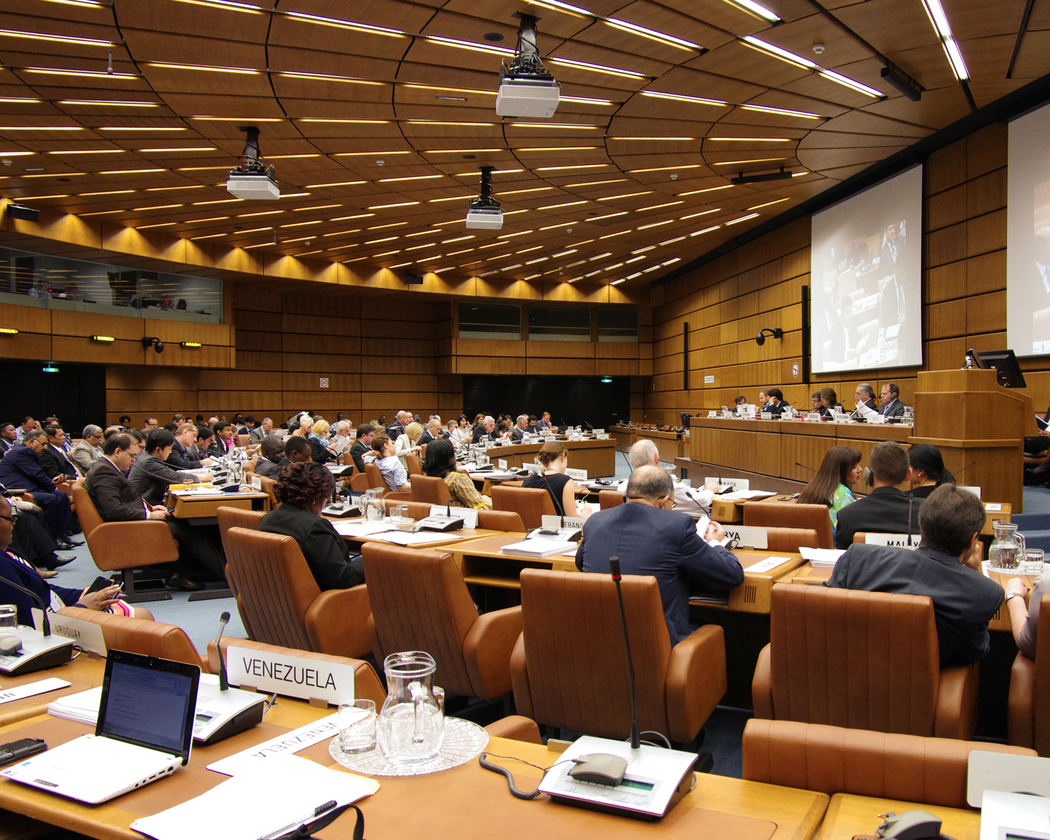 Spazio, al via la presidenza italiana del Copuos