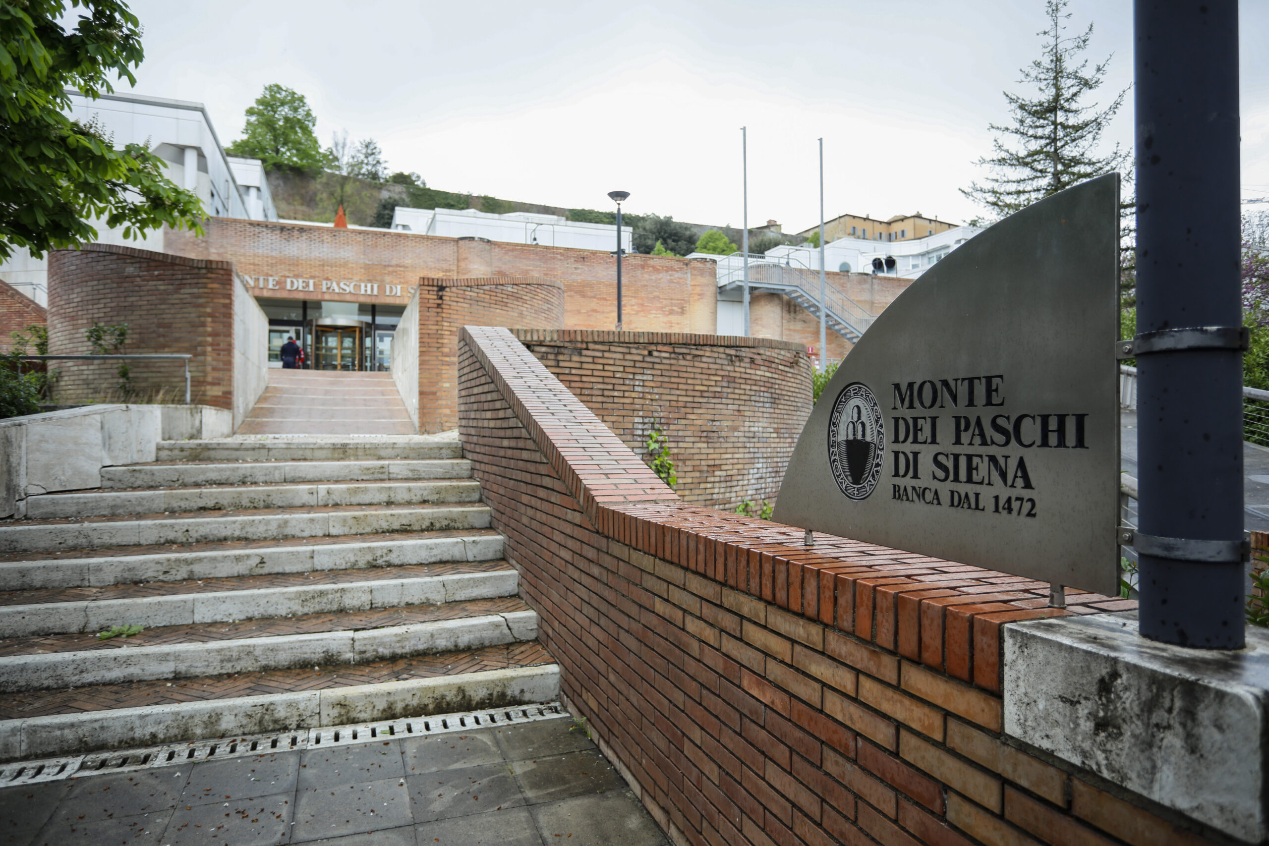 MPS, la nuova stagione dell’efficienza: da banca da risanare a campione di redditività