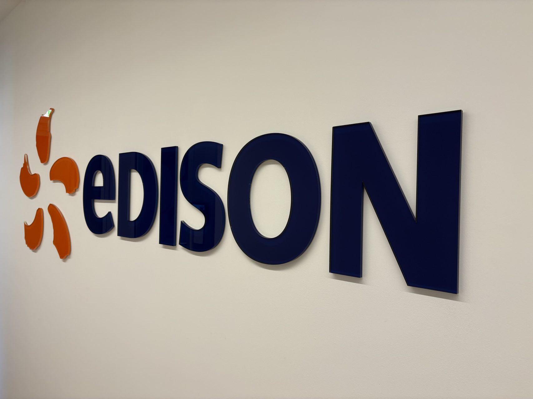 Edison si rafforza in Puglia, nuova sede, oltre 150 negozi e quasi 500mila contratti