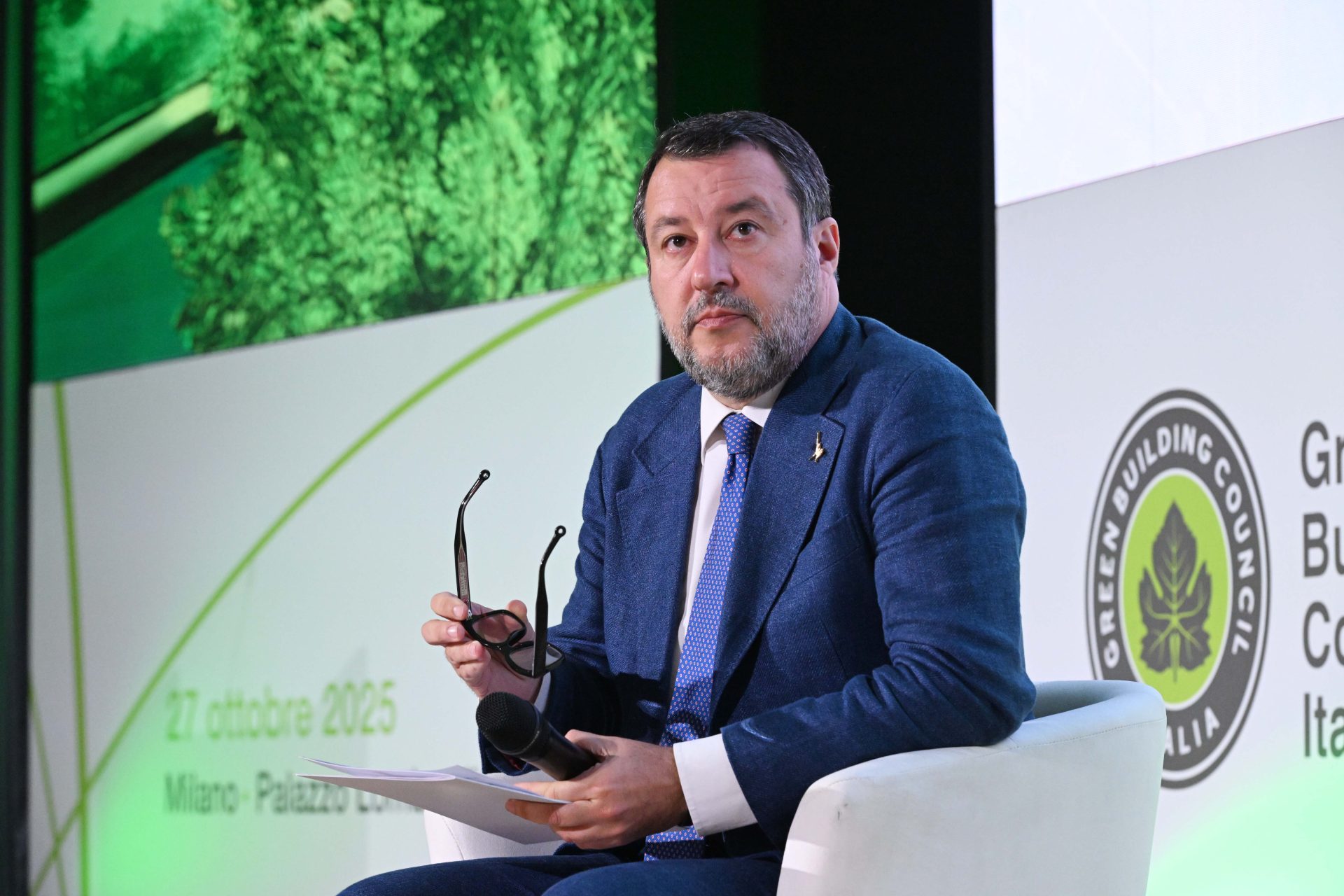 Salvini: “Il Ponte sullo Stretto lo voglio fare, non sono interessato agli scontri”