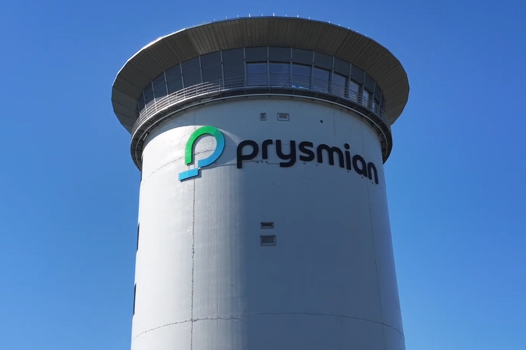 Prysmian: nuovo standard mondiale per i cavi sottomarini, potenza fino a 2,5 gW