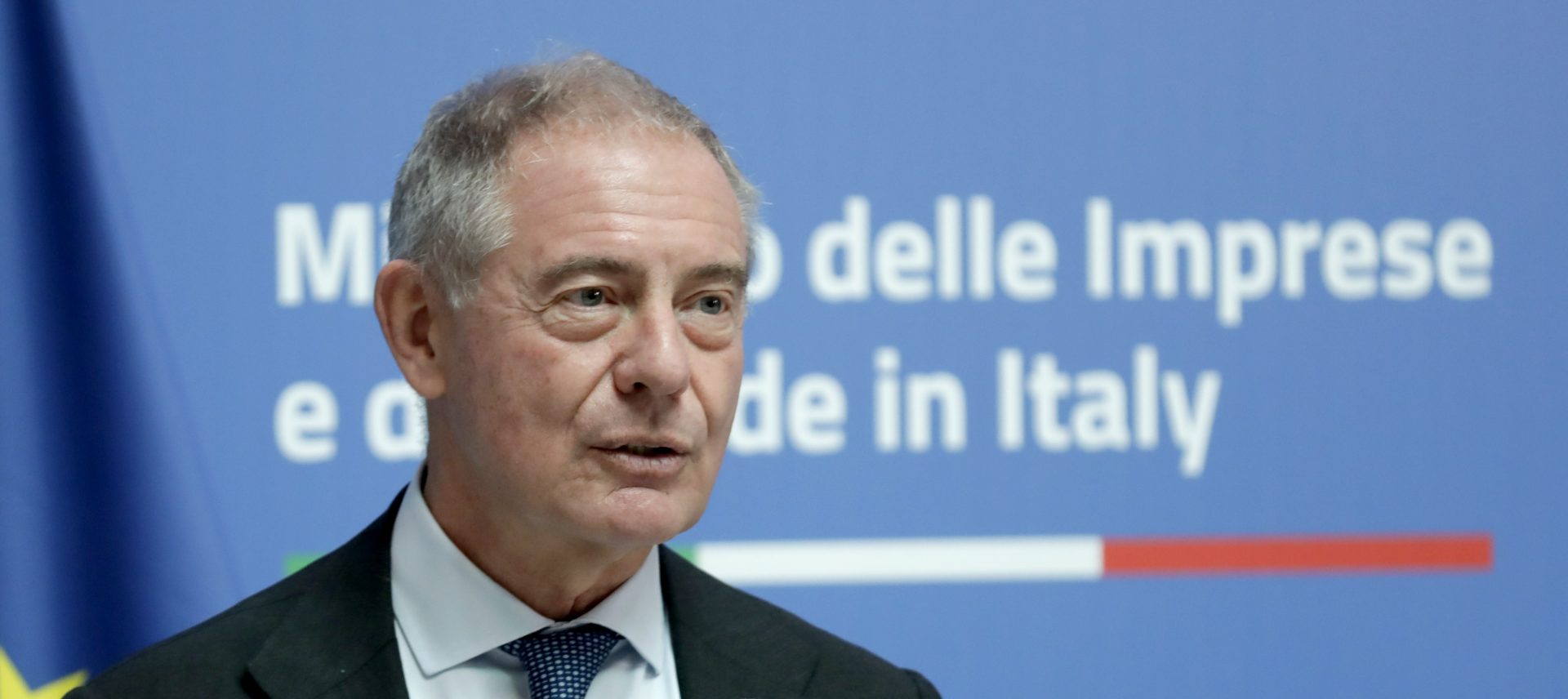 Urso accelera sulla privatizzazione degli aeroporti siciliani: «Occasione unica per un hub del Mediterraneo»