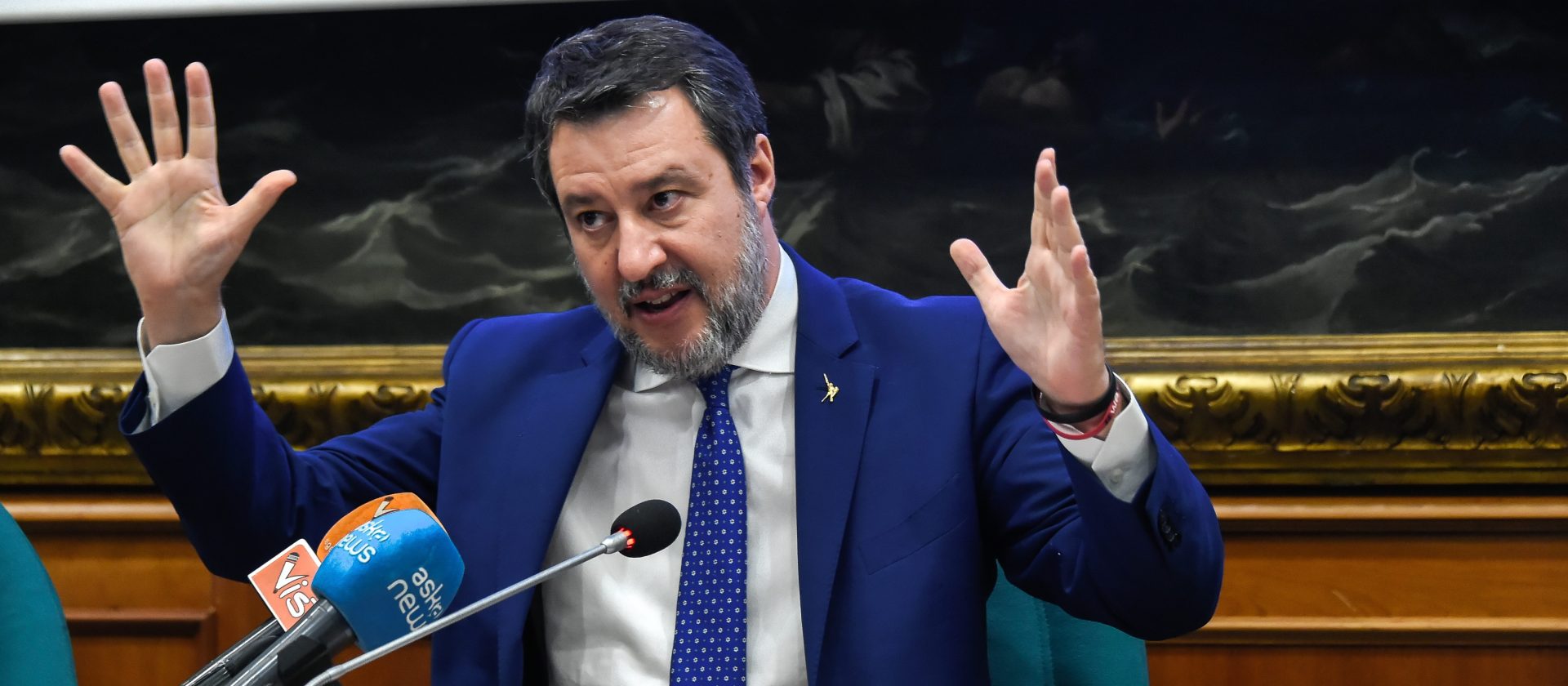 Ponte sullo Stretto, Salvini rilancia: “Europa irritata, il ponte va fatto”