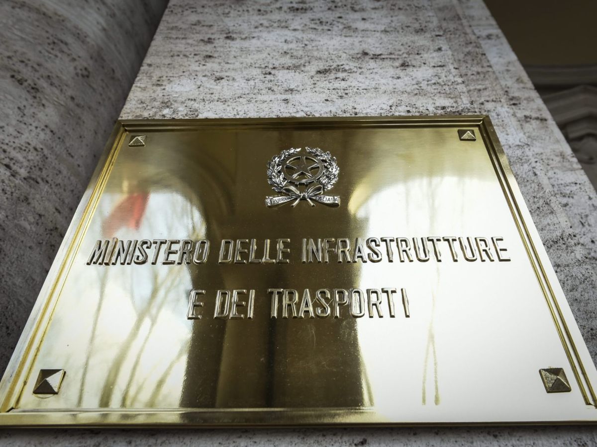 Strade: il Mit stanzia oltre 799 mila euro per piccoli comuni sardi