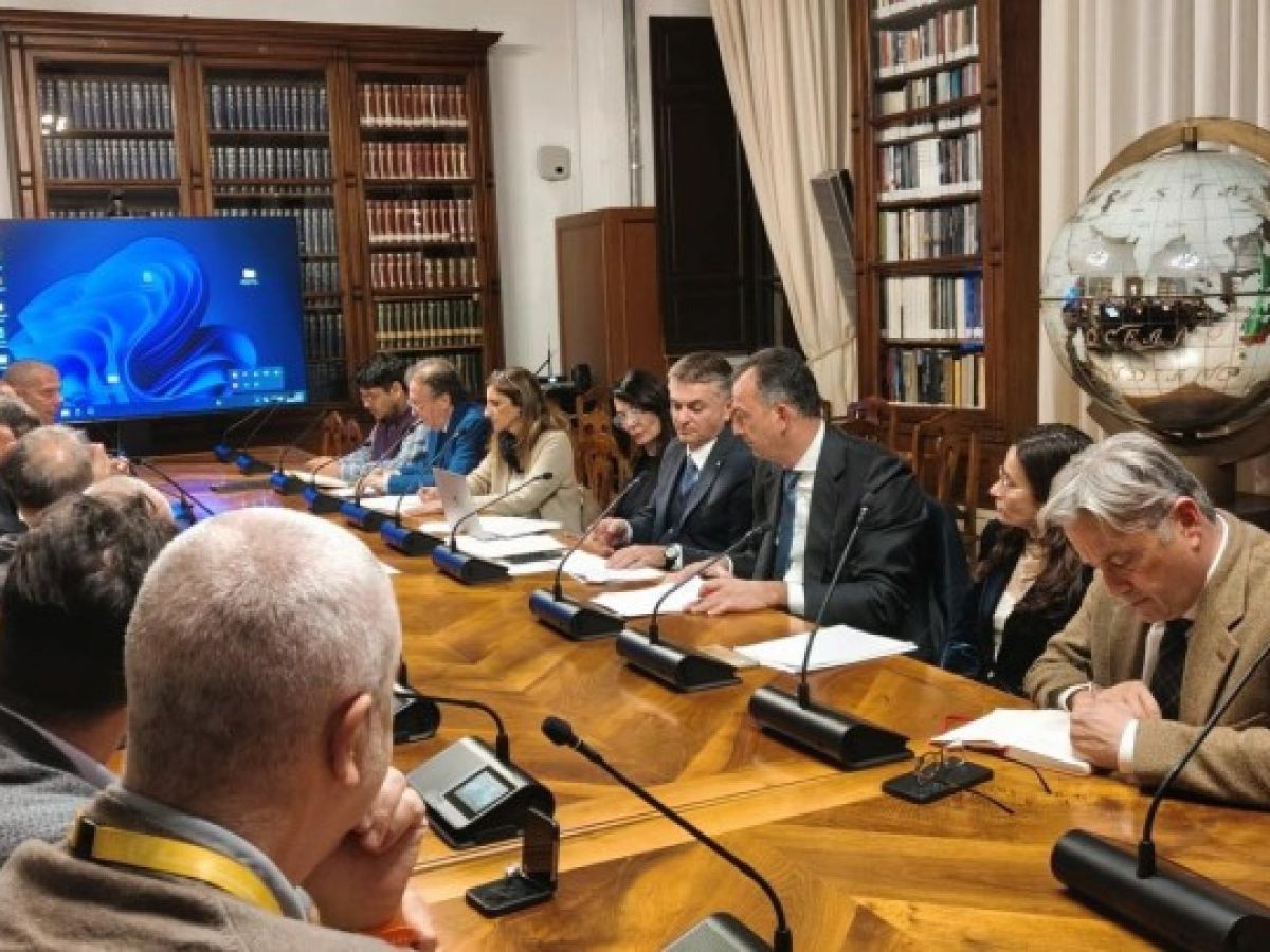 Pensionamenti portuali, nasce il tavolo permanente al Mit: sindacati e imprese insieme per sbloccare il Fondo