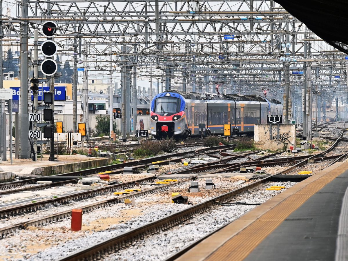 Treni in estate, il calendario completo dei cantieri ferroviari 2026