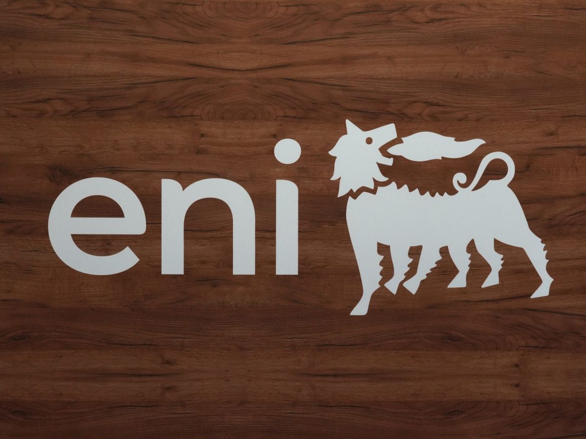 Eni accelera in Africa: al via forniture di gas dal giacimento di Quiluma in Angola