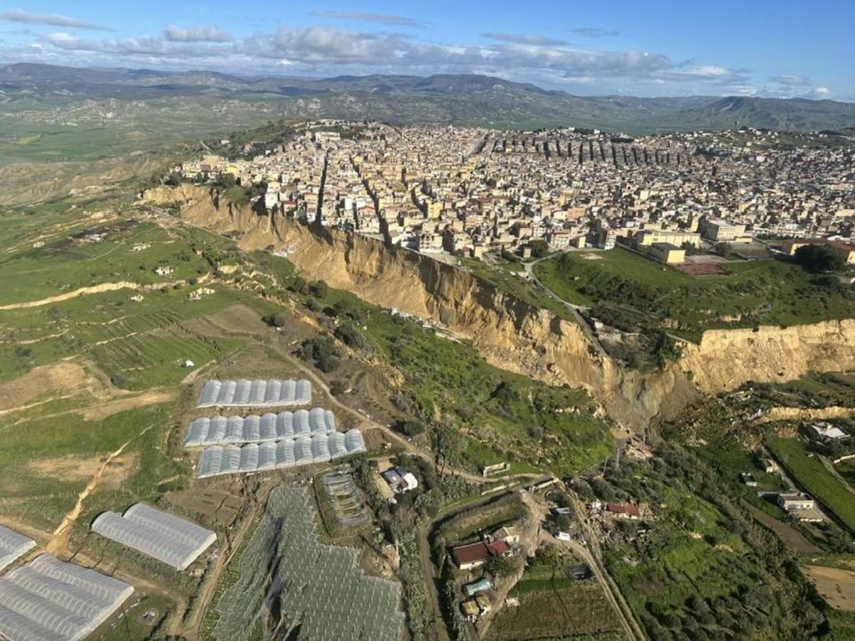 Frana di Niscemi: dalla geologia ai satelliti, come si monitora il gigante instabile della Sicilia