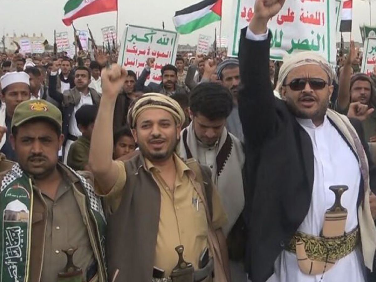 Crescono le tensioni a Bab el-Mandeb, dopo l’attacco degli Houthi alla nave mercantile