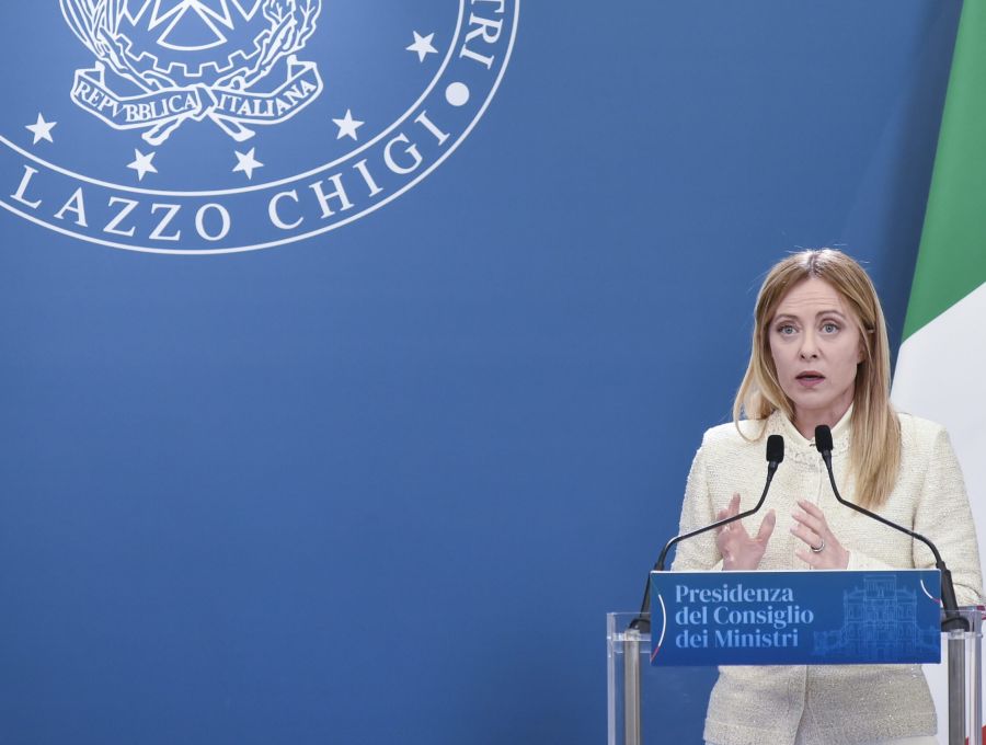Transizione energetica, l’UE apre alla flessibilità: per l’Italia fino a 14 miliardi