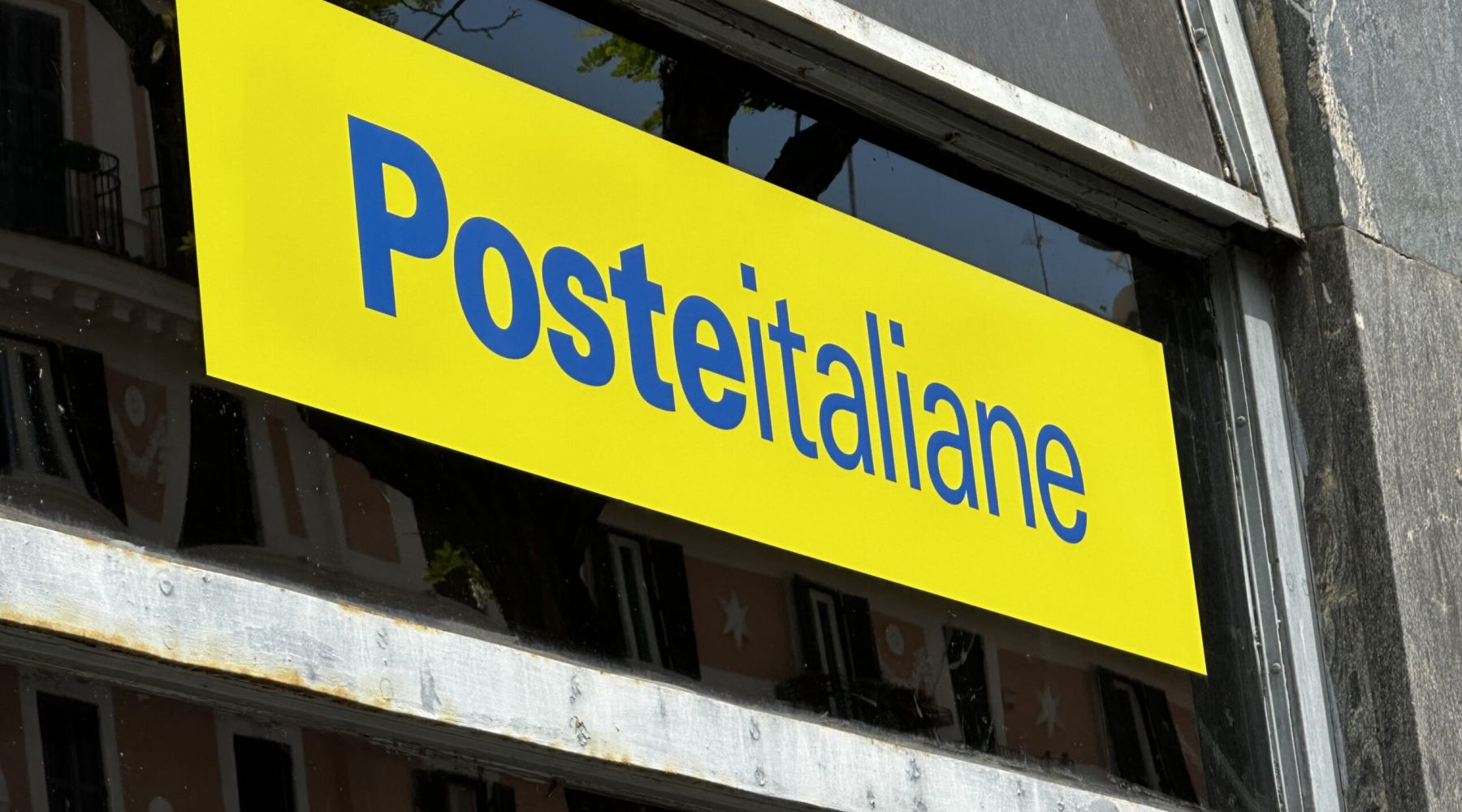 Poste e Tim, il ritorno della politica industriale passa dalle infrastrutture digitali