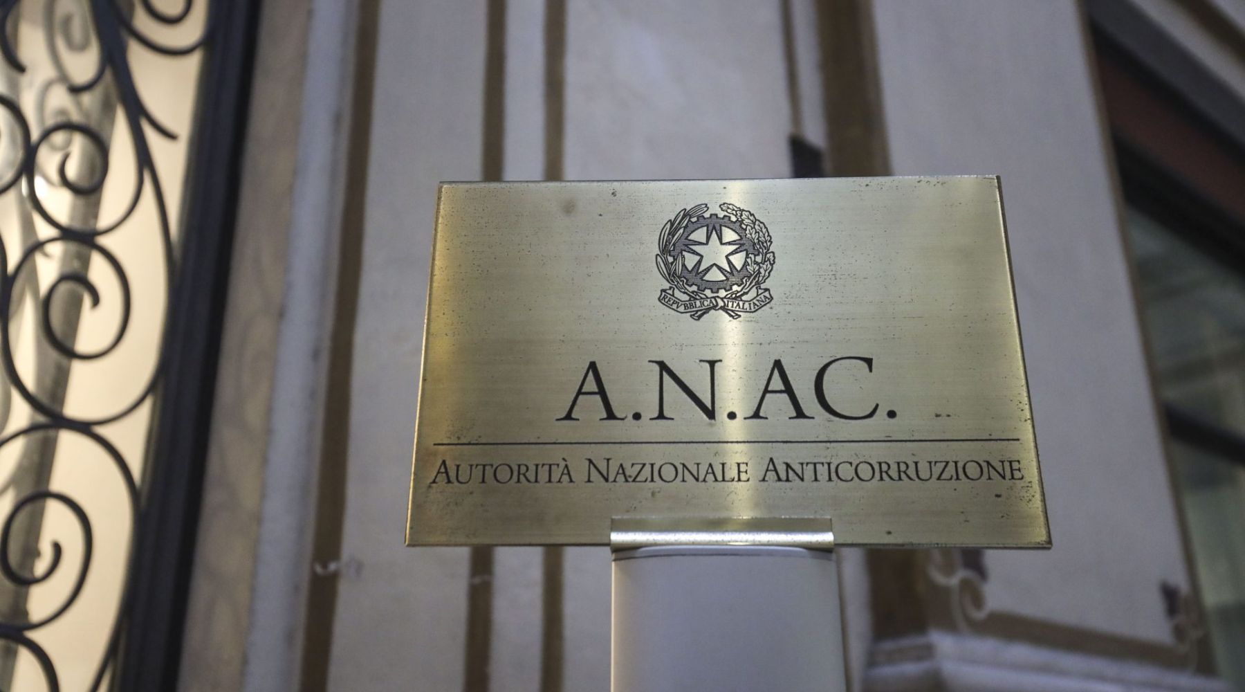 Anac: quasi 300 miliardi di lavori pubblici aggiudicati dal 2021 al 2025, 24% in infrastrutture strategiche