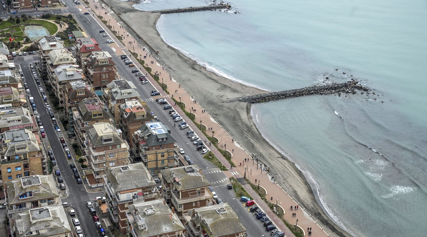 Ostia, partito il cantiere del Parco del Mare