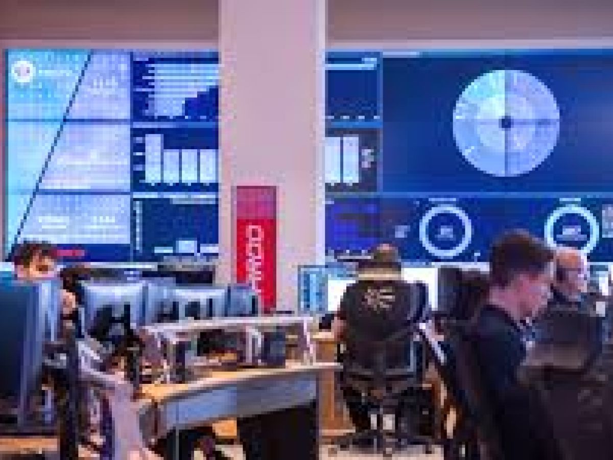 Leonardo apre centro regionale per la cybersecurity in Malesia, nuovo hub tecnologico per la sicurezza digitale del Sud-Est asiatico