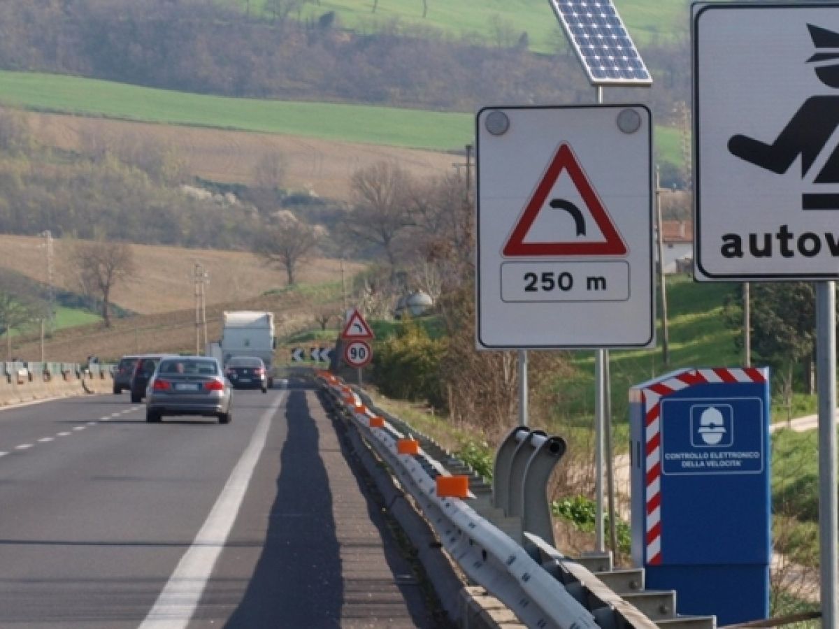 Autovelox, parte il censimento nazionale: online la piattaforma Mit