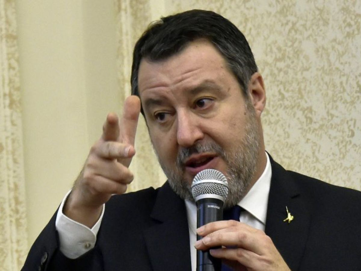 Milano-Cortina, Salvini: “Per la pista da bob rimossi 850 alberi, ne ripianteremo 10mila”