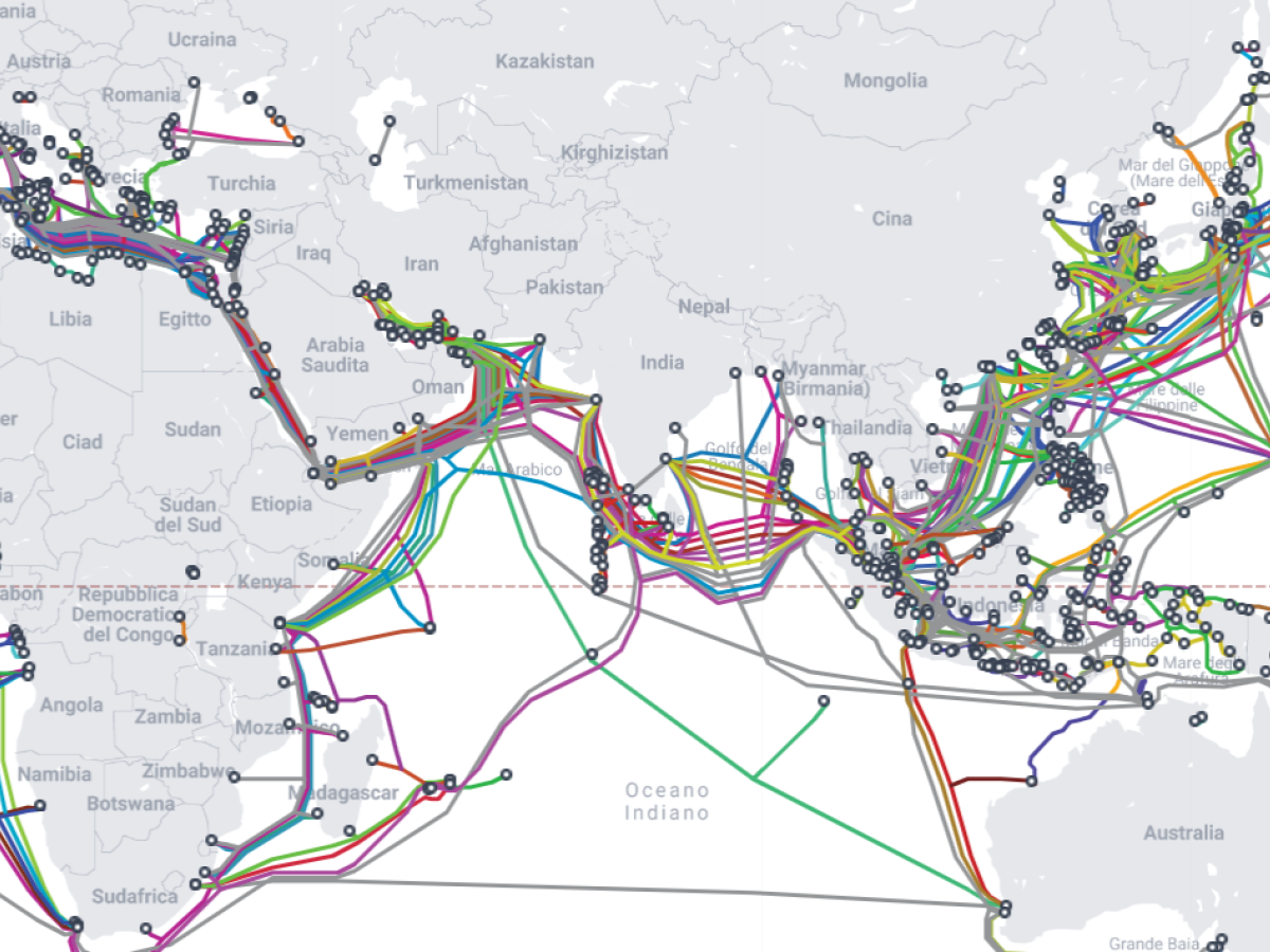La nuova geografia dei cavi sottomarini tra Mediterraneo e Asia