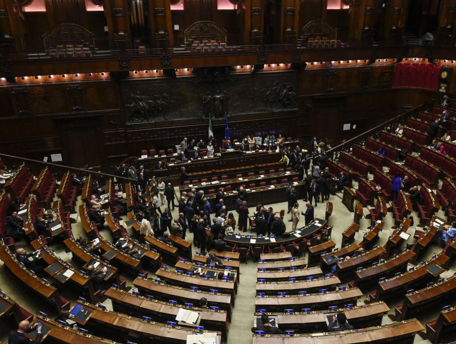 Legge elettorale, via libera definitivo della Camera con 227 sì