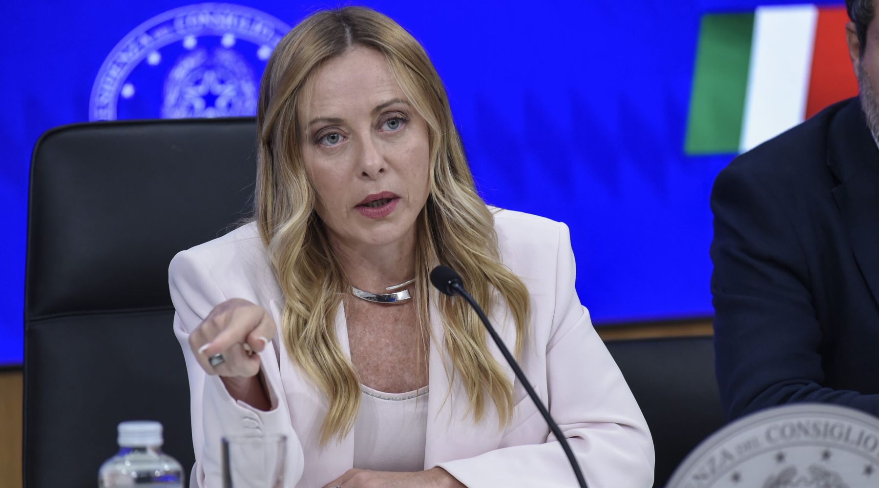 CDM: sospensione del bollo e proroga al taglio delle accise