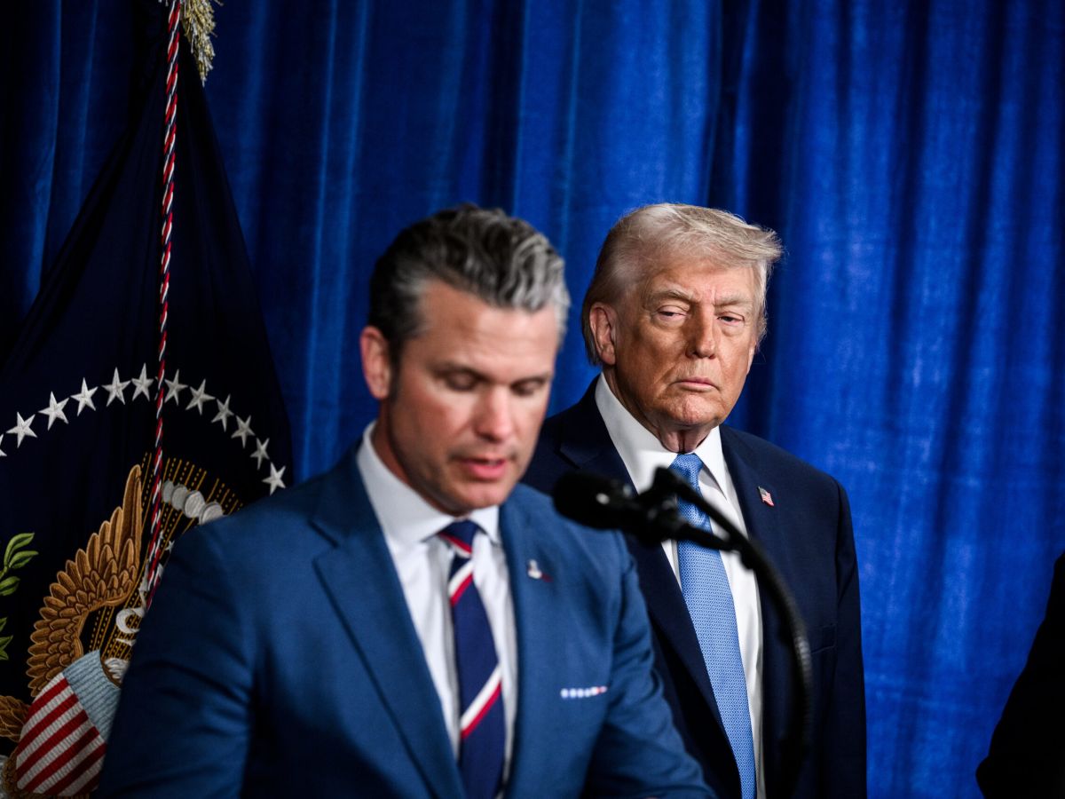Una terza portaerei verso l’Iran, Trump pensa a nuovi raid