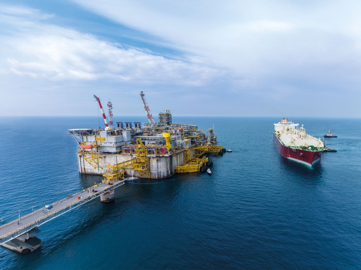 Con lo Stretto di Hormuz ancora bloccato il gas del Qatar si ferma ma le infrastrutture italiane tengono