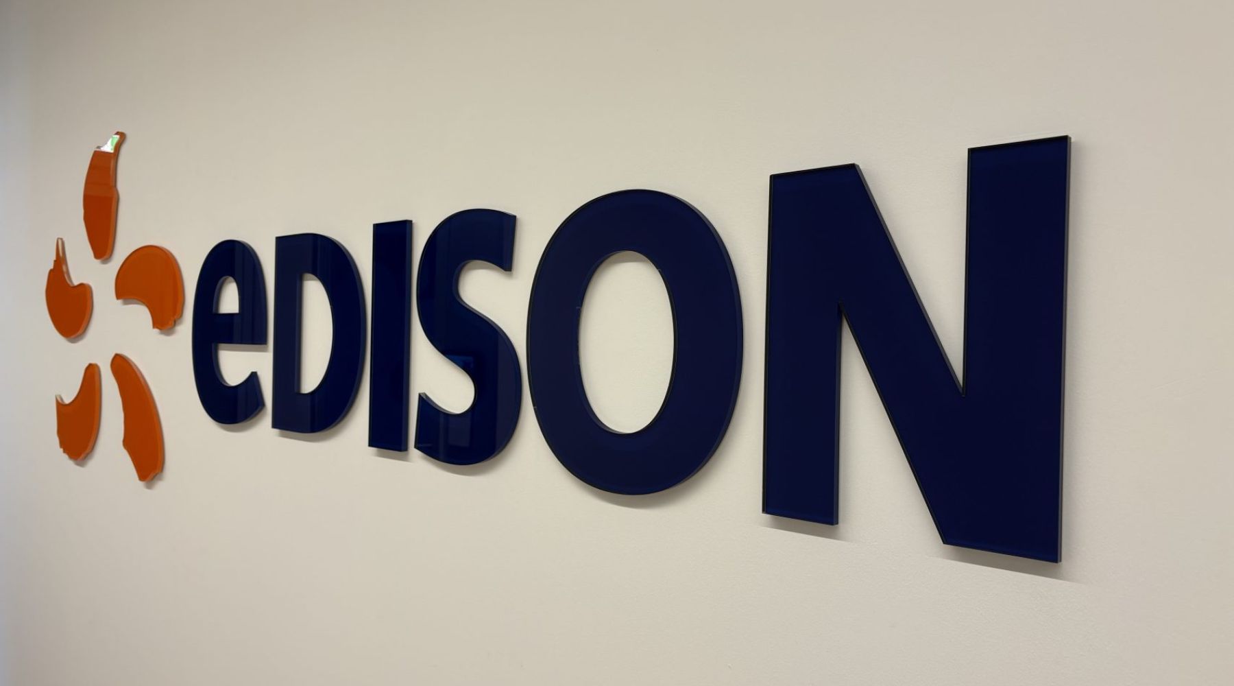 Edison si rafforza in Puglia, nuova sede, oltre 150 negozi e quasi 500mila contratti