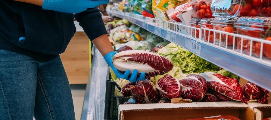 In Francia la nuova frontiera degli attacchi hacker colpisce i supermercati