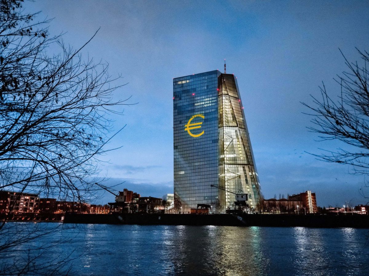 La BCE guarda alla geopolitica. Le banche italiane corrono sull’euro digitale