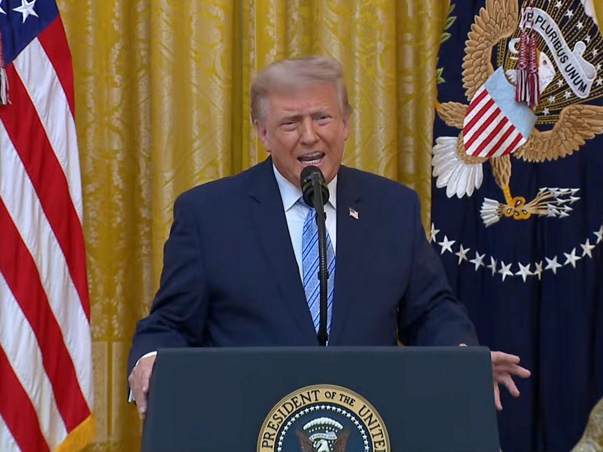 FT: “Trump pronto a imporre nuovi dazi su una decina di paesi”