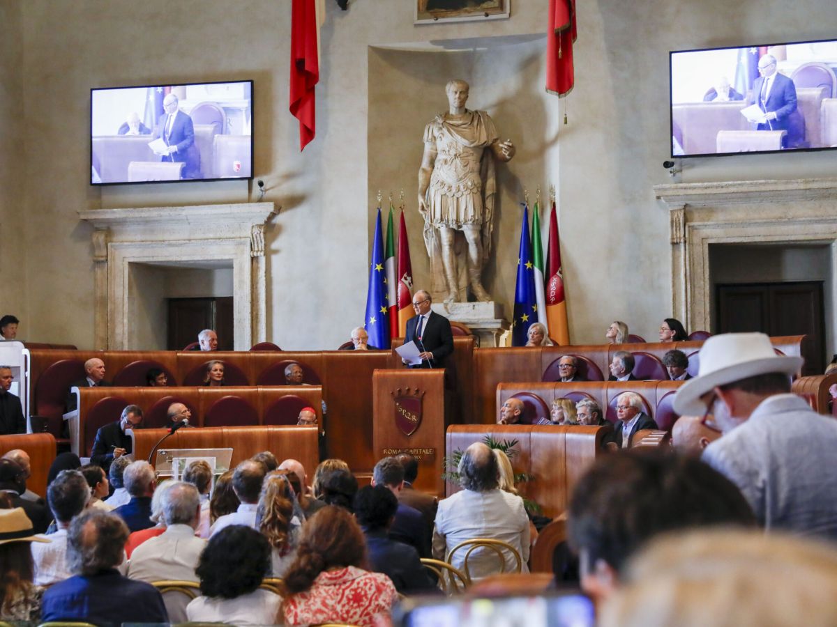 Roma, firmata dichiarazione per la Pace Disarmata