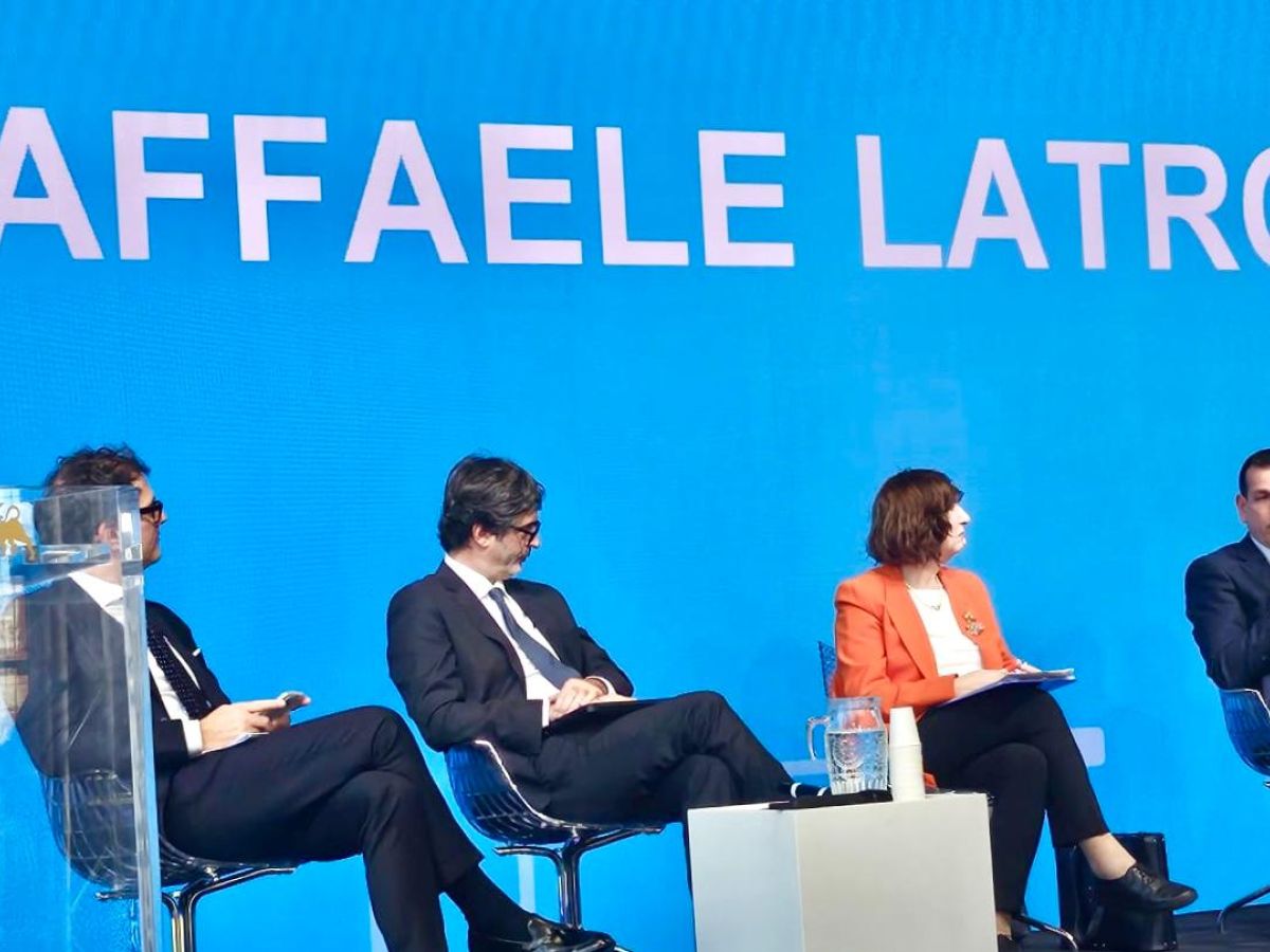 Lazio, Latrofa (Adsp Mtcs): “Si concretizzano le linee di sviluppo su mobilità,  infrastrutture, innovazione e investimenti