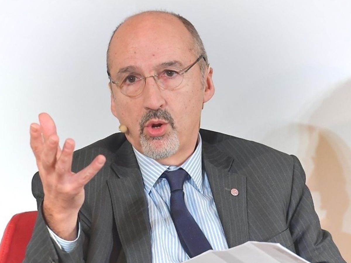 Defence Summit 2025: Leonardo investe 500 mln in costellazione satellitare per sorveglianza avanzata