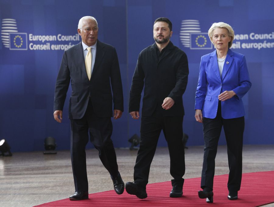Il Consiglio europeo chiude con l’impegno per Kiev, Zelensky chiede altri 70 miliardi