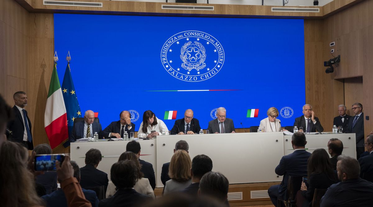 Il governo vara i decreti sull’intelligenza artificiale. L’Italia prima in Europa